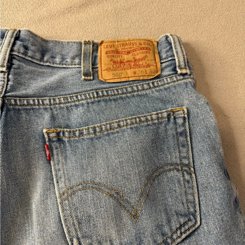 Vintage Levis 560 Comfort Fit Jeans 36x30 Baggy Stonewash USA 90’s
